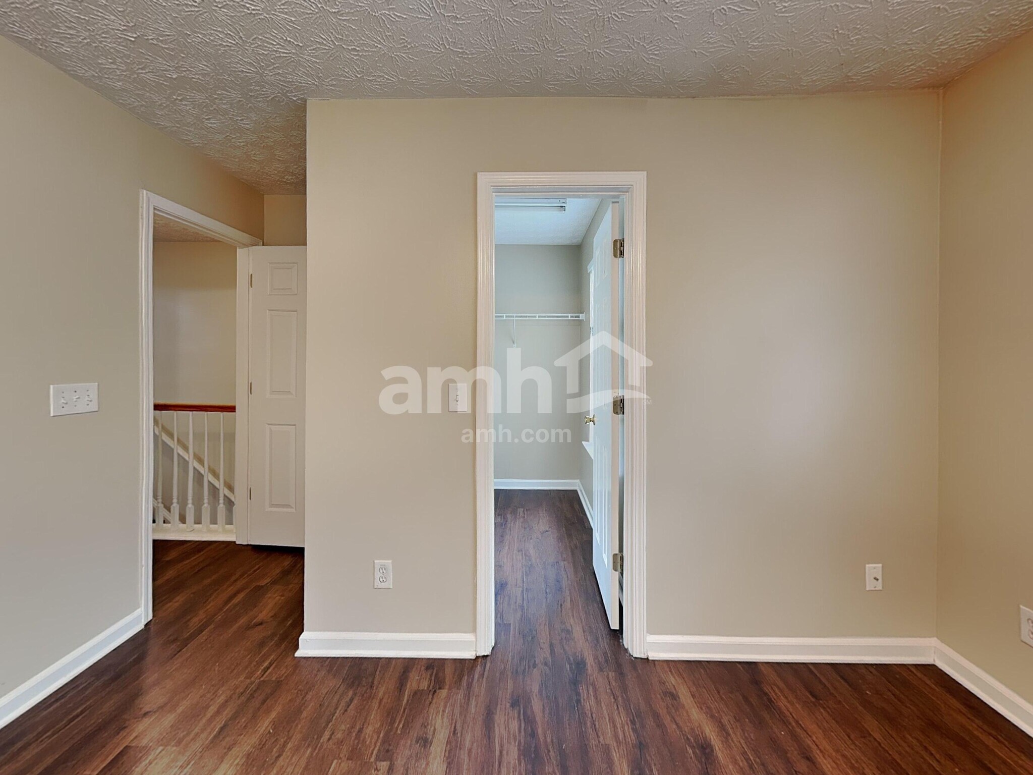 Building Photo - 3215 Deer Valley Dr NW