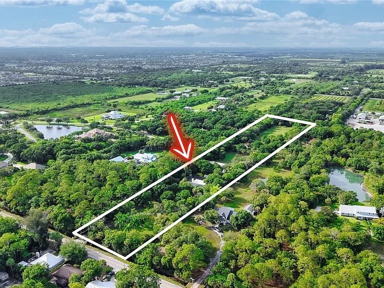 Building Photo - 6235 4th St