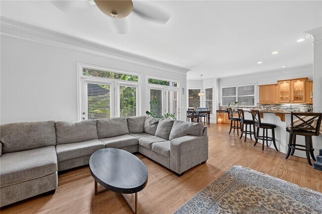 Building Photo - 1159 Thornwell Dr NE