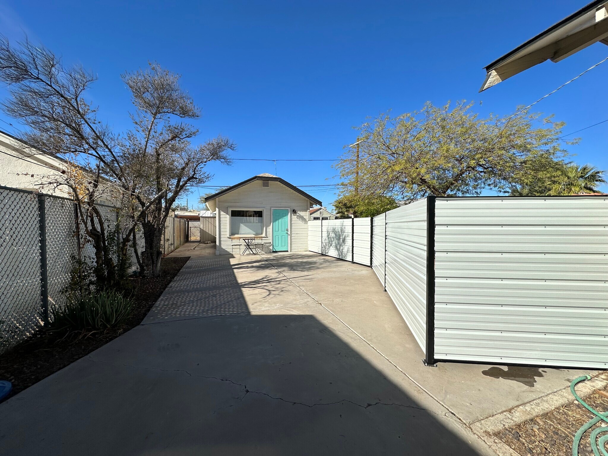 Building Photo - 2506 N Richland St