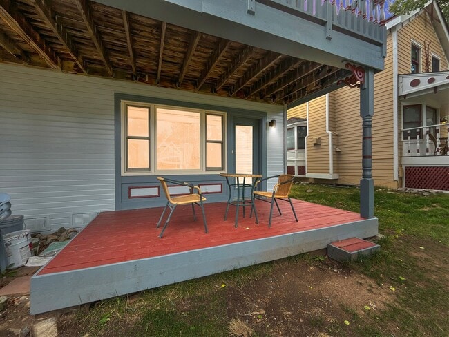 Building Photo - 3 Bed (private loft as 3rd BR) Downtown Breckenridge Living – Modern Comfort in a Historic Setting