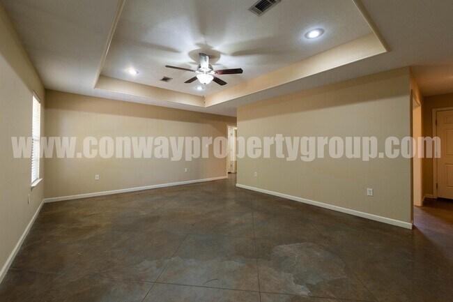 Building Photo - 2820 Longbow Ln