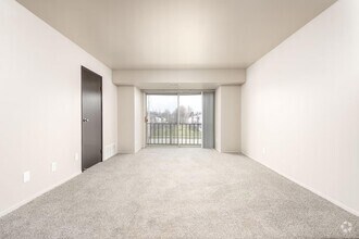 Building Photo - Everett Apartments - 115-08