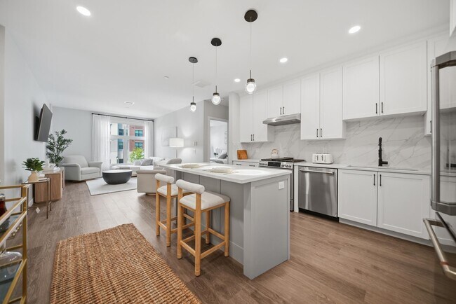 Building Photo - 18 Artisan Dr