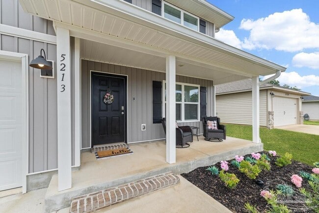 Building Photo - 5213 Peach Dr