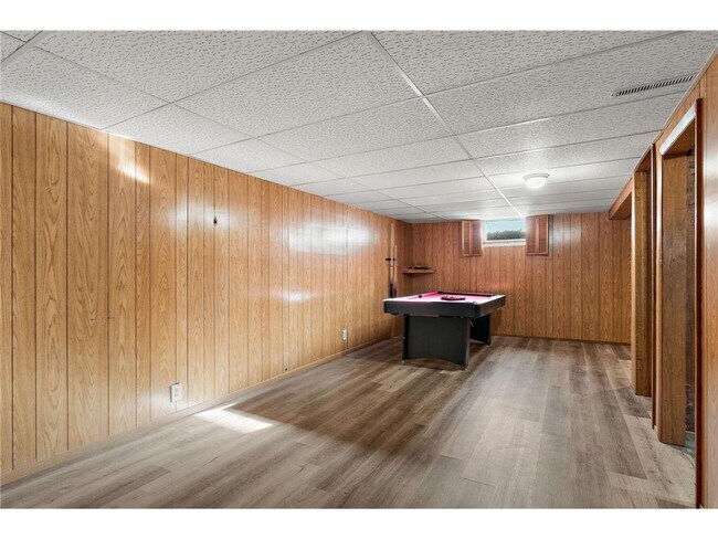 Building Photo - 7616 Xerxes Ave S