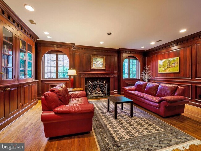 Building Photo - 6513 Kenhill Rd