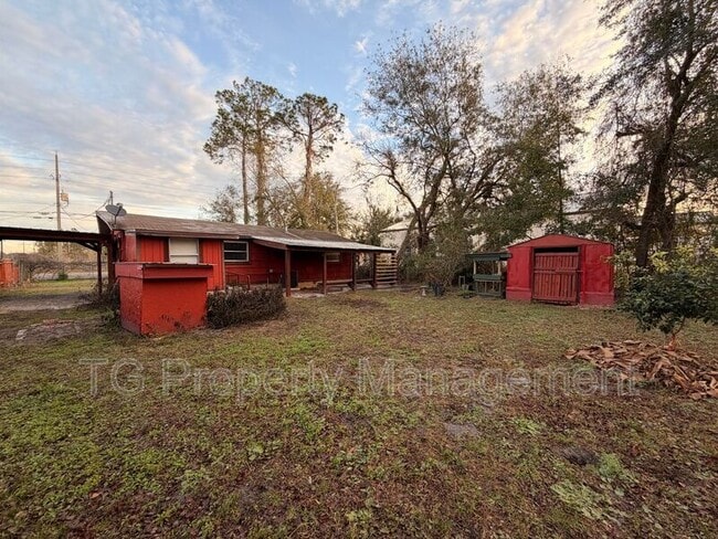 Building Photo - 10416 103rd St