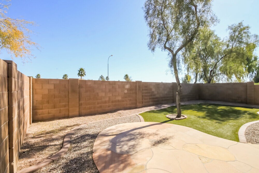 Building Photo - 3879 S Conestoga Rd