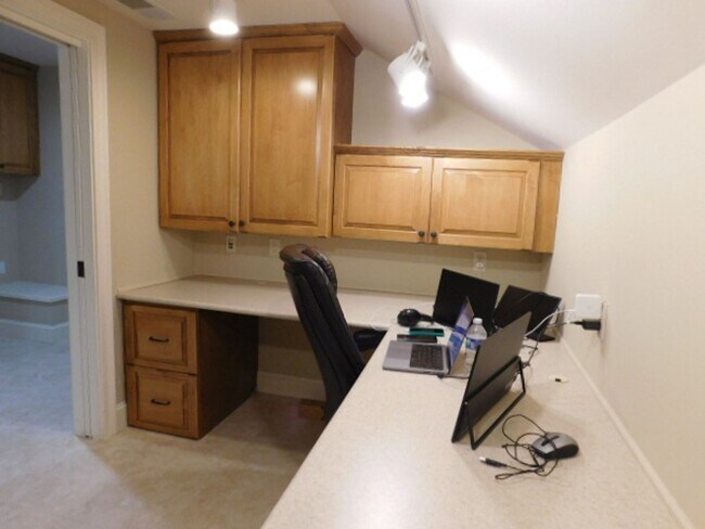 Building Photo - Beautiful Home Located In Indigo Run