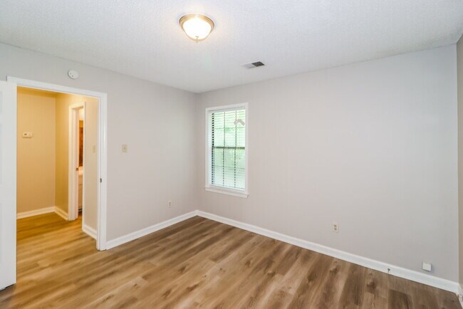 Building Photo - 8624 Chimneyrock Blvd.