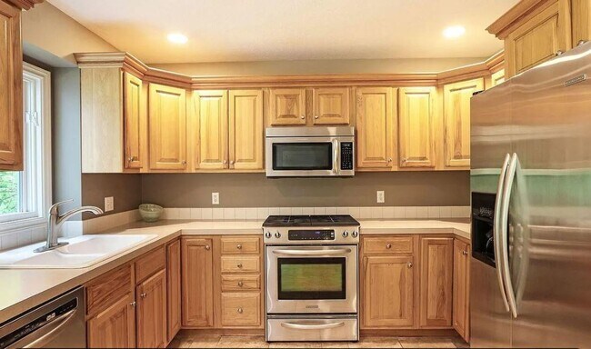 Building Photo - Furnished Rental in Lake Bella Vista – $3,700/Month