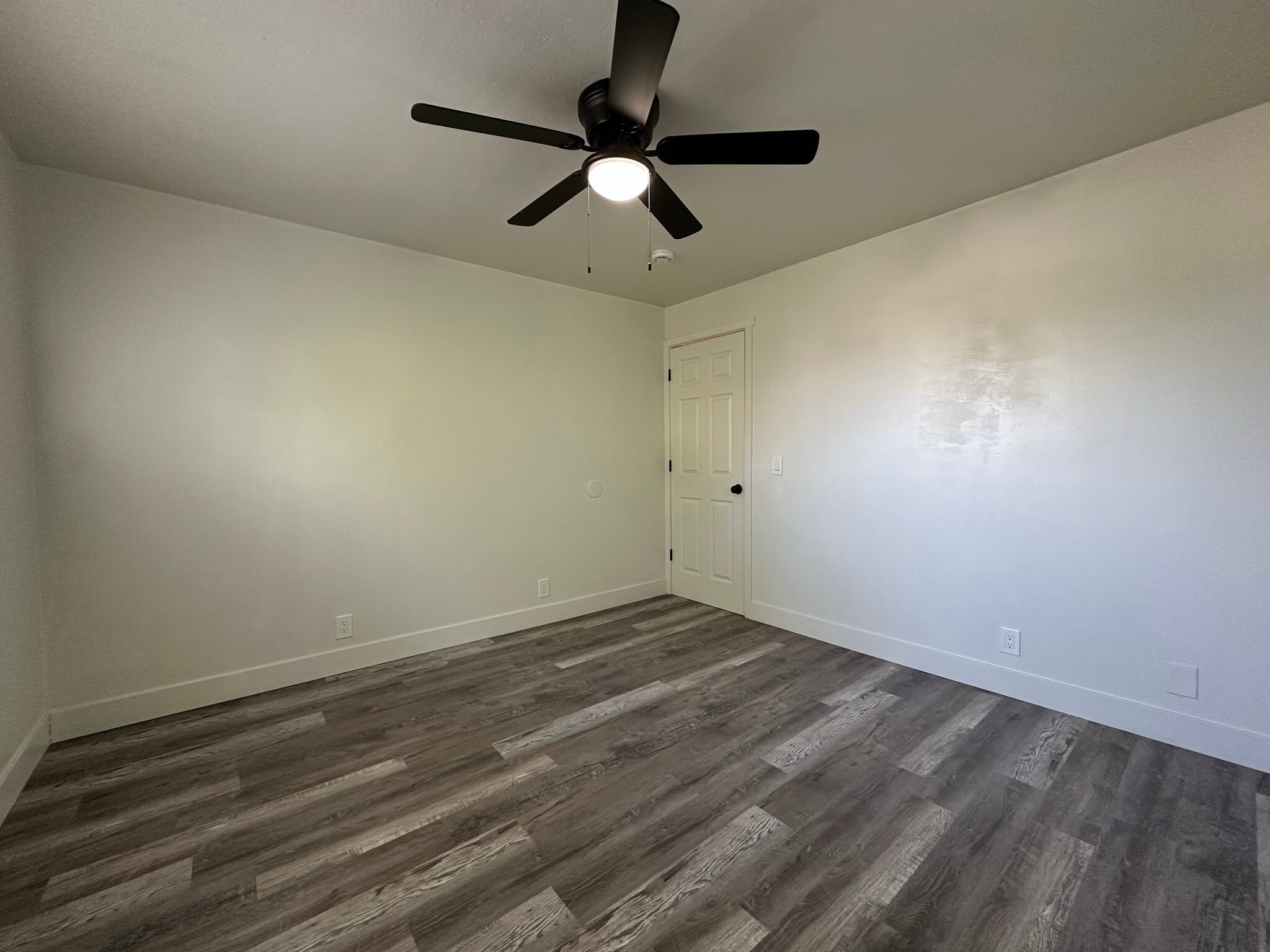 Building Photo - 1340 S 200 E
