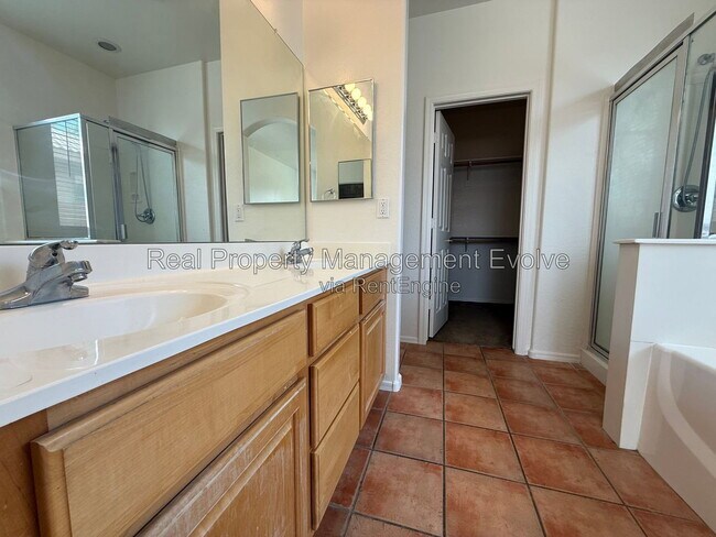Building Photo - 4417 W St Kateri Dr