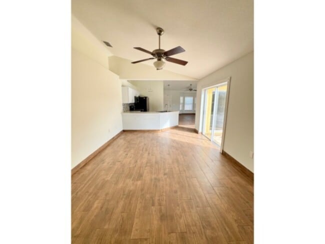 Building Photo - Stunning 4 Bedroom, 2 Bath Home with HUGE Patio &amp; Backyard