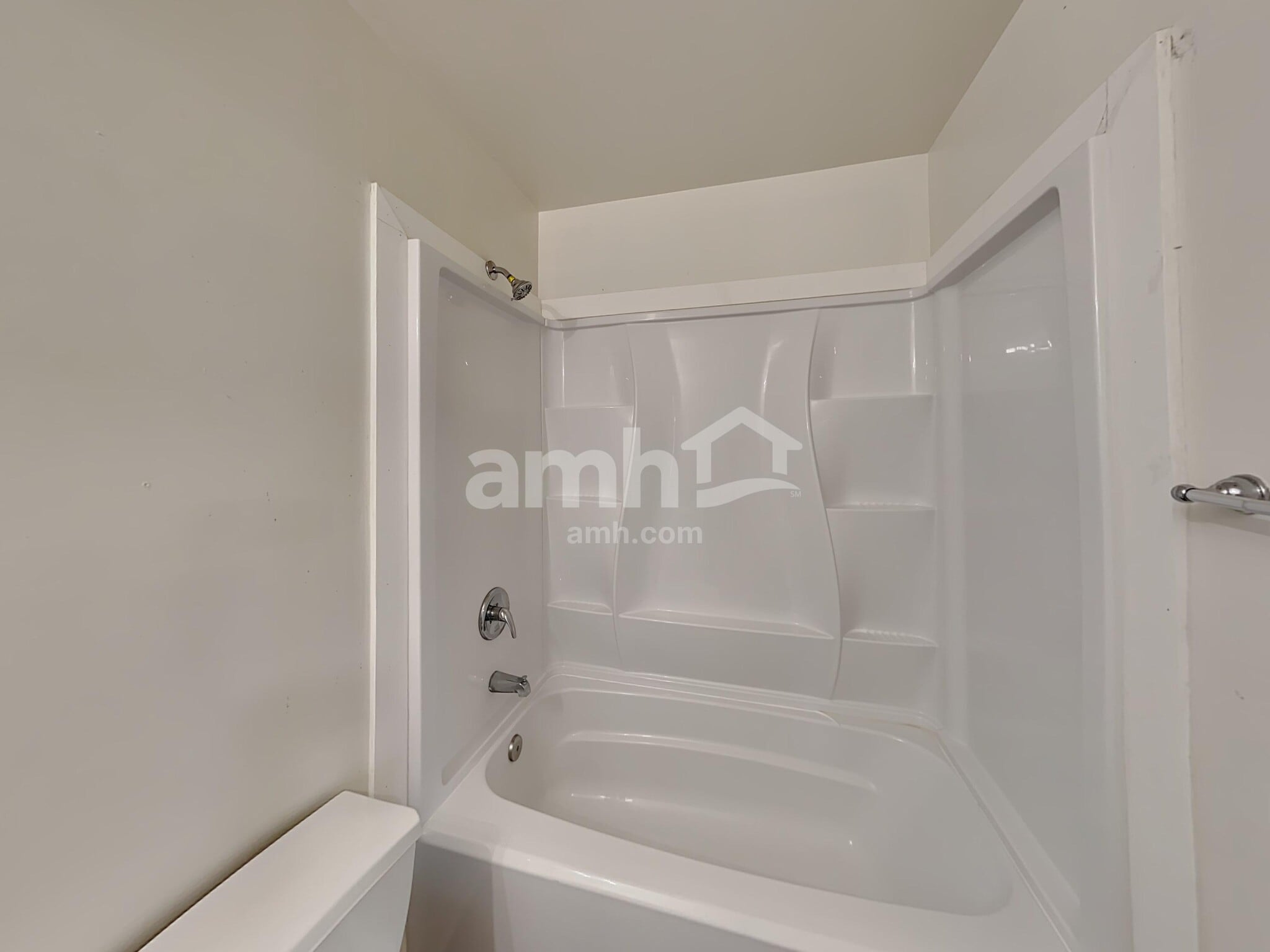 Building Photo - 714 Ridgewood Way