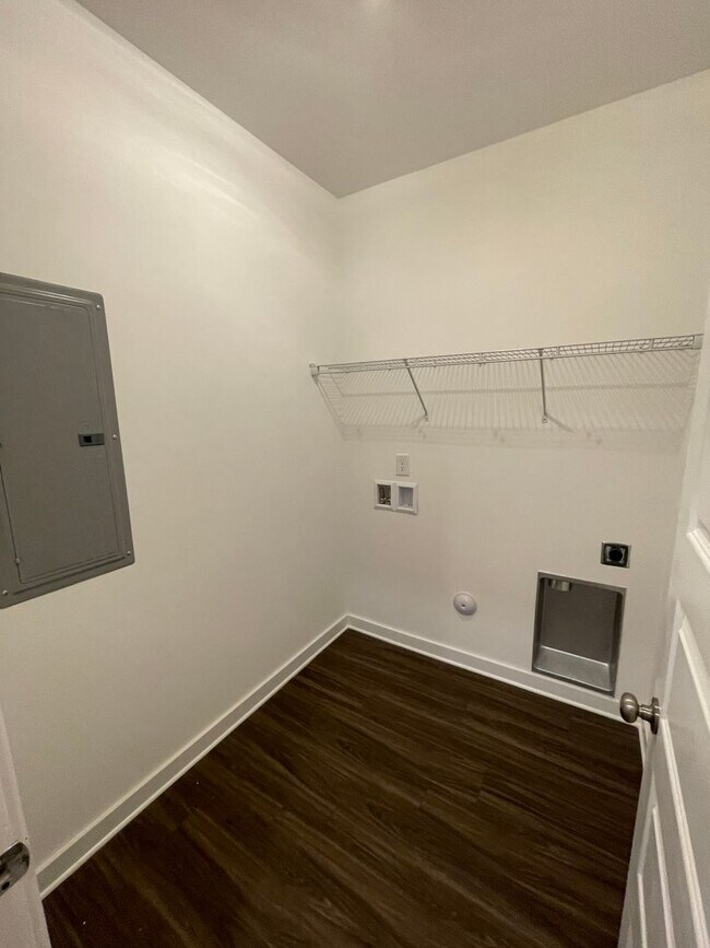 Building Photo - Home for Rent in Tuscaloosa, AL!!! View wi...