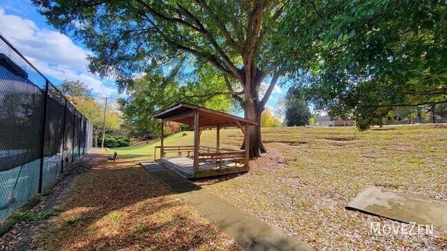 Building Photo - 6733 Constitution Ln