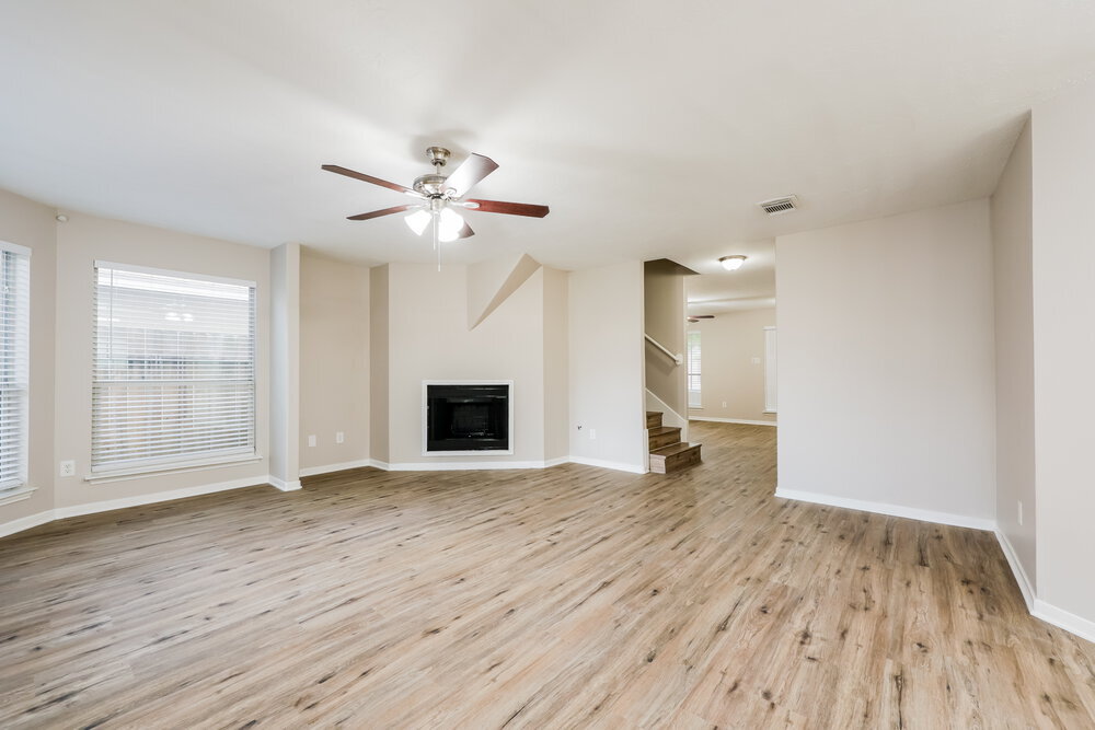 Building Photo - 18614 Willow Cove Dr