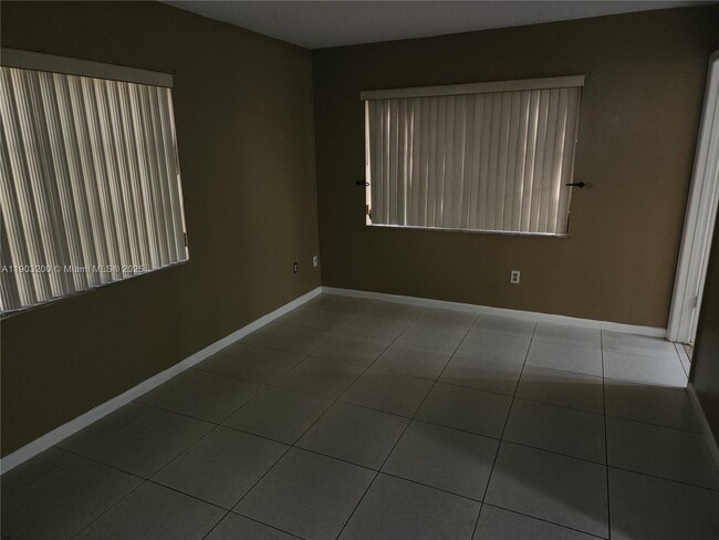 Building Photo - 8600 SW 149th Ave