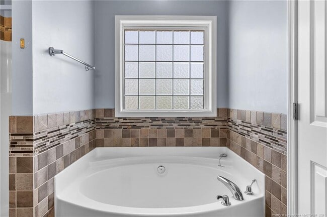 Building Photo - 269 Declaration Dr