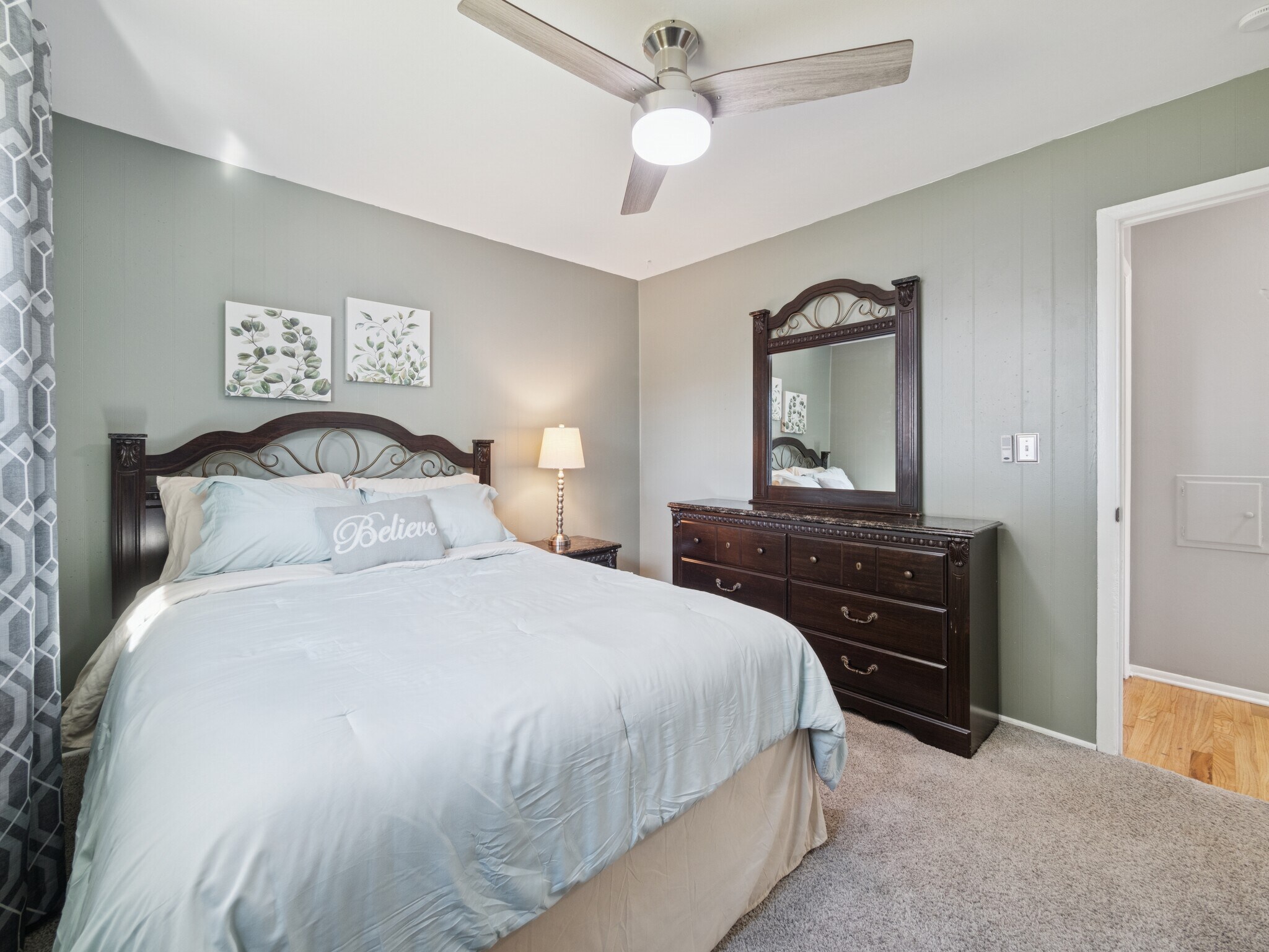 Building Photo - 26805 Richard Dr