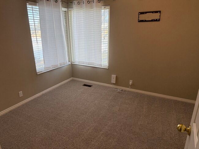 Building Photo - 775 E Autumn Field Dr