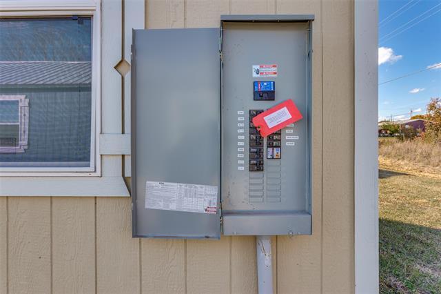 Building Photo - 906 El Camino Real