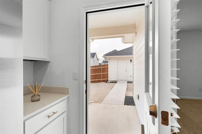 Building Photo - 2524 Ophelia Levi Ln