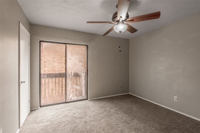 Building Photo - 2521 Crosstimbers Dr