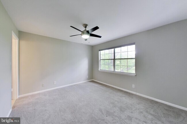 Building Photo - 10821 Hampton Mill Terrace