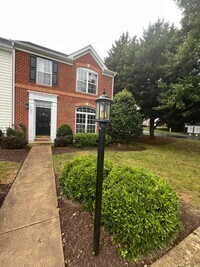 Building Photo - 11401 Friars Walk Ct