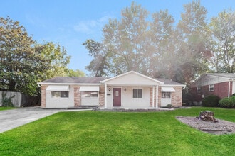 Building Photo - 9638 Helmsley Way