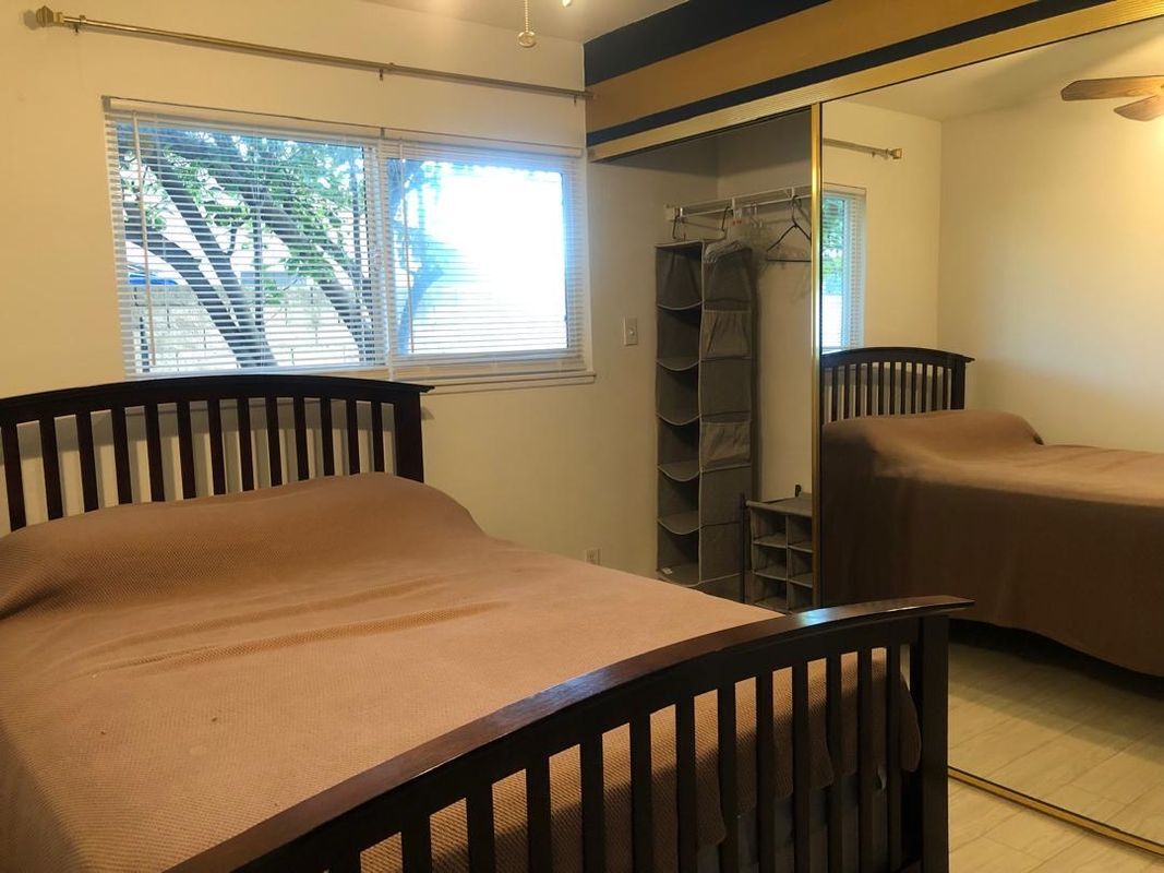 Building Photo - 20800 Clark St