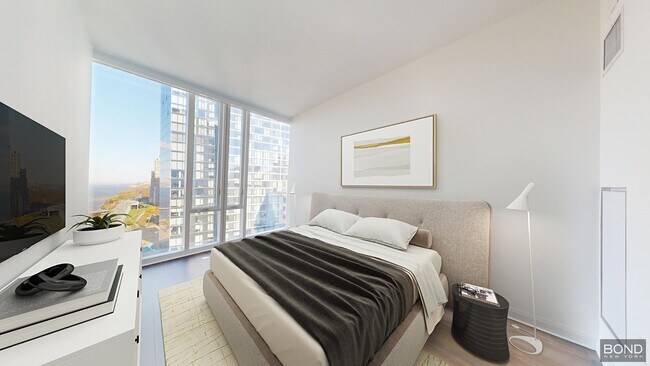Building Photo - 675 W 59th St