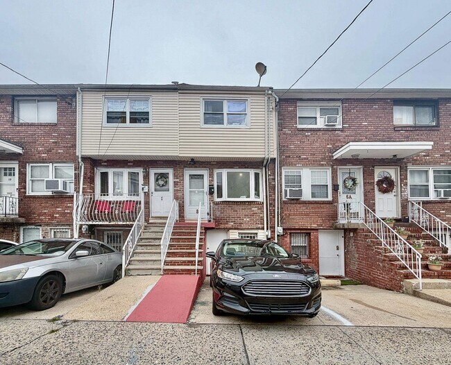 Building Photo - 8 Van Nostrand Ave