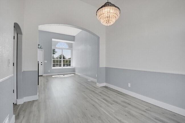 Building Photo - $3,040.95 - 3 Bed, 3-Bath Home in Aurora with In Unit Laundry and Central AC