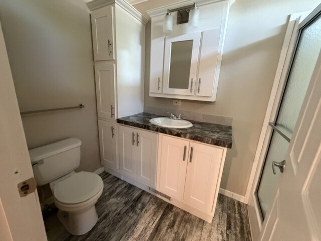 Building Photo - 318 Parkland Ct