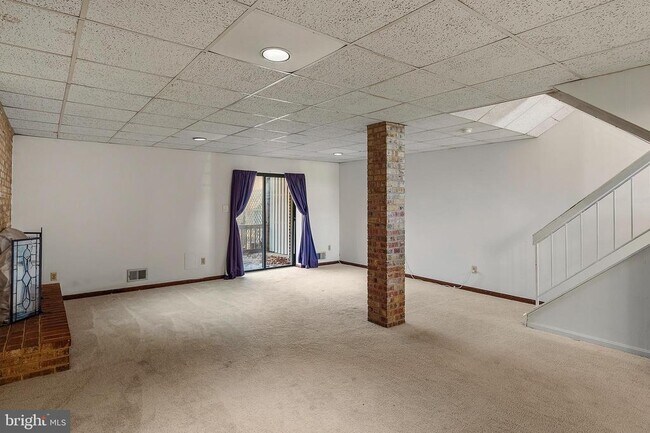 Building Photo - 770 Trenton Ave