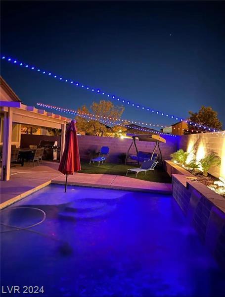 Building Photo - Entertainment Paradise: Fully Equipped Home with Heated Pool and Spa!