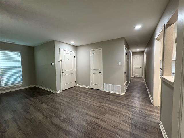 Building Photo - 1226 Canyon Oaks Dr