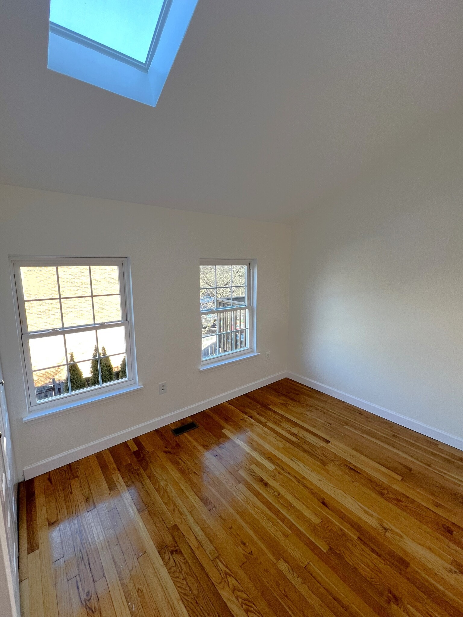 2nd Floor Rear Bedroom - 105 N Ann St