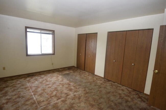 Building Photo - 3782 W 73rd Pl