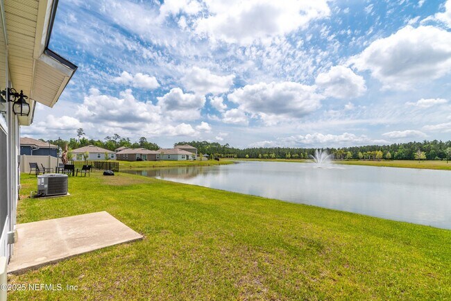 Building Photo - 12553 Russian Olive Rd