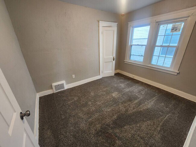 Building Photo - 11705 Ablewhite Ave