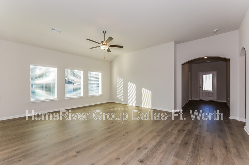 Building Photo - 6569 Crosswood Ln