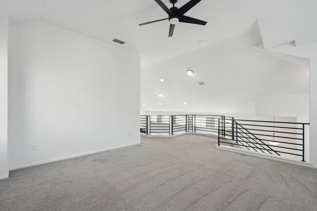 Building Photo - 6404 Mary Lewis Dr