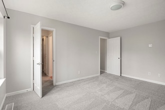 Building Photo - 8231 Bold Forbes Ct