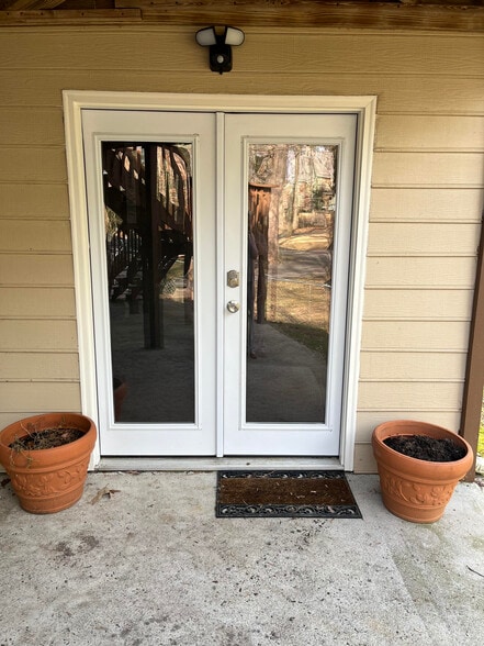 Front Door - 2013 Addison Rd NE