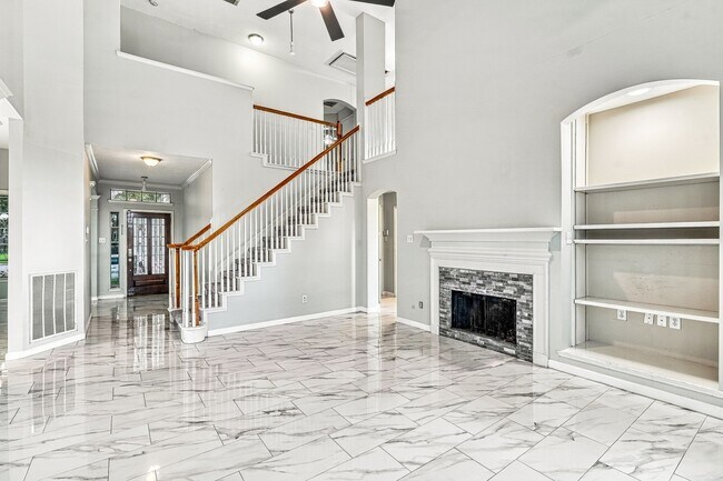 Building Photo - 1307 S Sandpiper Ct